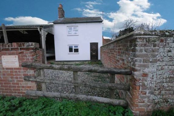 1 Bedroom Semi-Detac...